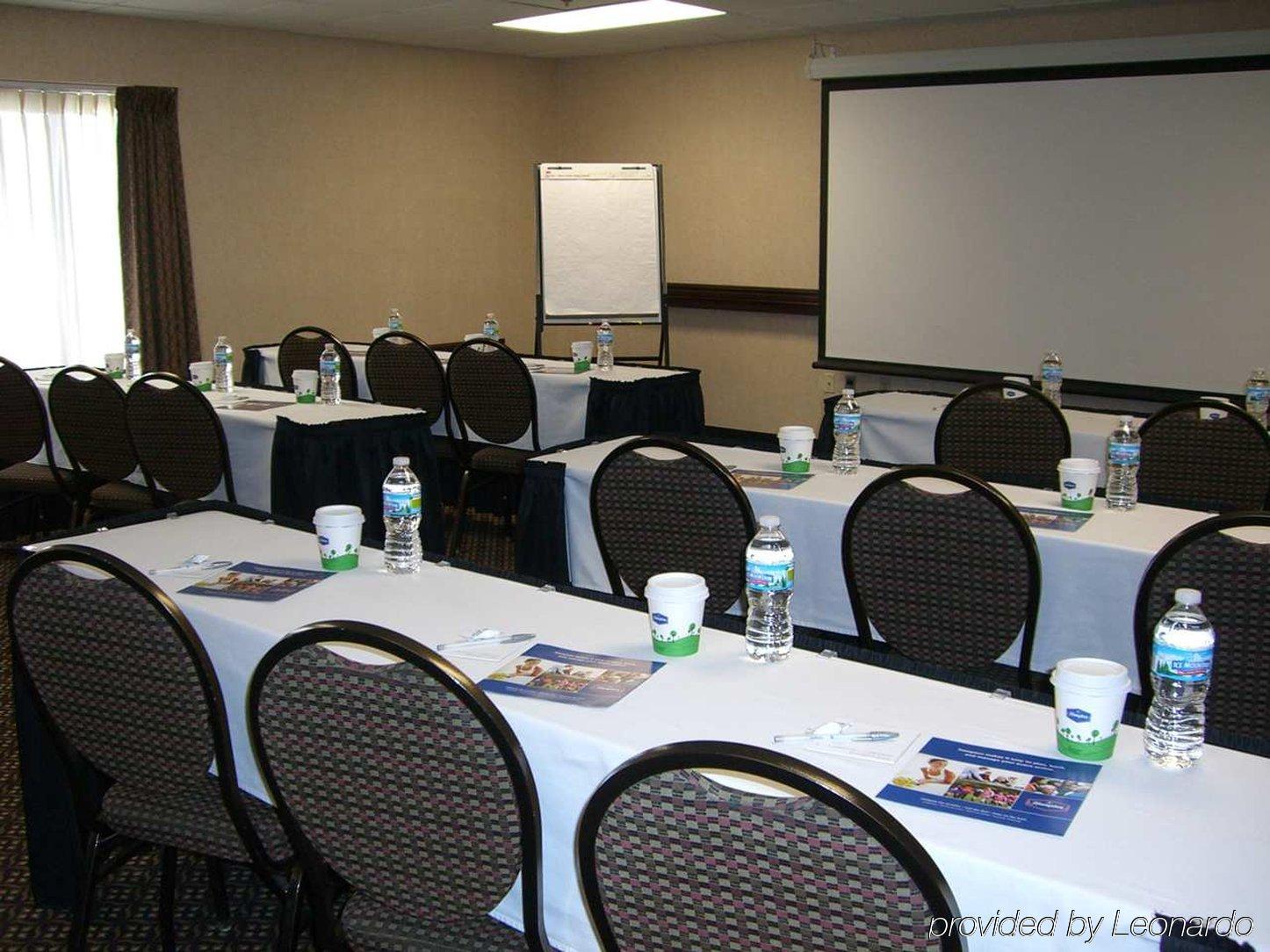 Hampton Inn Cleveland-Solon מתקנים תמונה